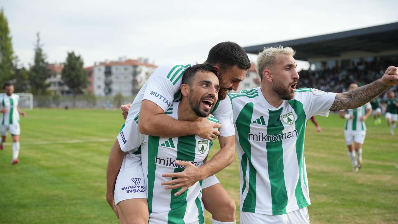 Muğlaspor - Elazığspor Maçında O An: Gol, Sevinç ve Zafer Bir Arada 10